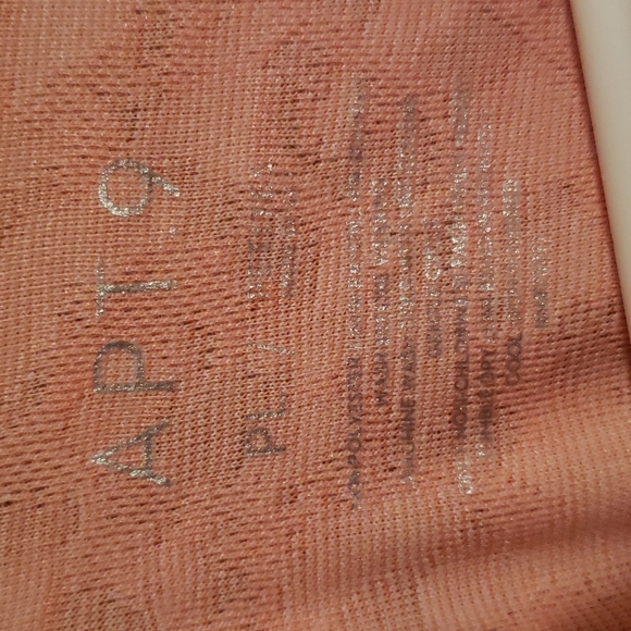 Apt. 9 top, new without tags! - Picture 2 of 4
